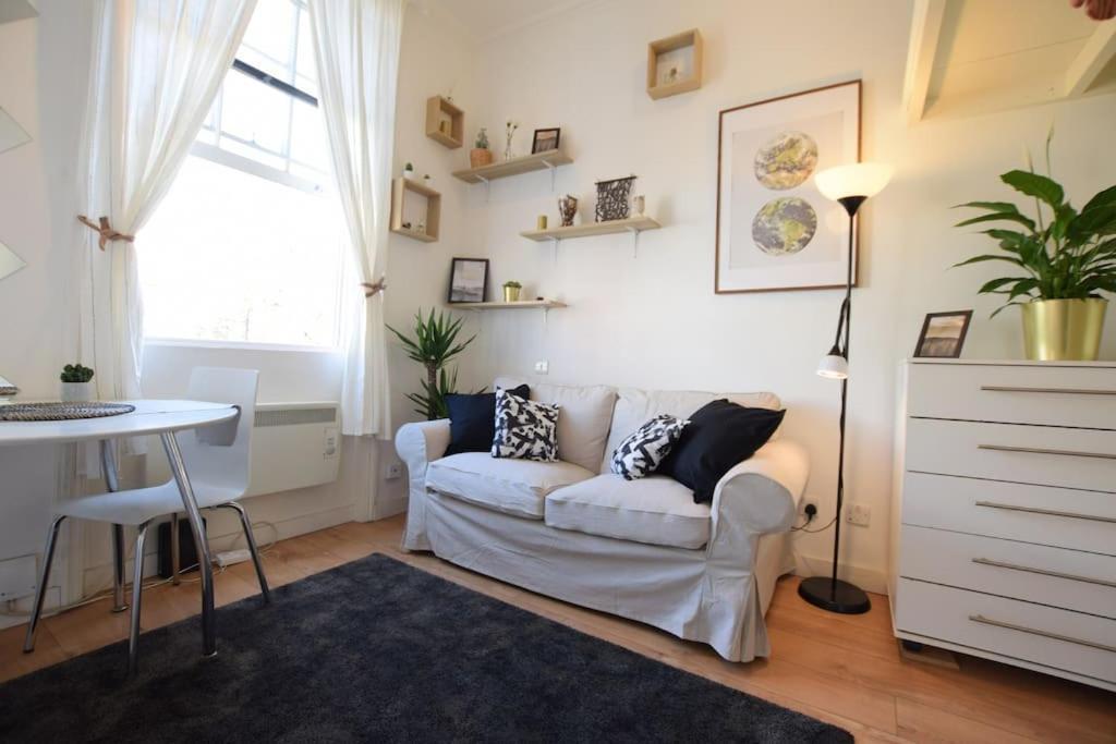 Stylish Studio Apartment Camden Londyn Zewnętrze zdjęcie