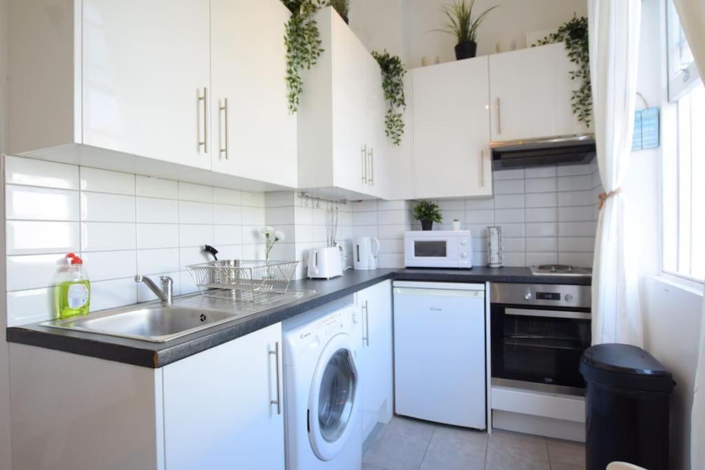 Stylish Studio Apartment Camden Londyn Zewnętrze zdjęcie